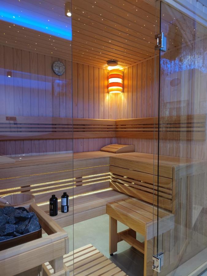 Joy 5 Hotel & Spa ベオグラード エクステリア 写真
